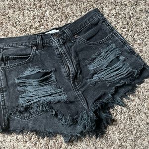 Black distressed jean shorts